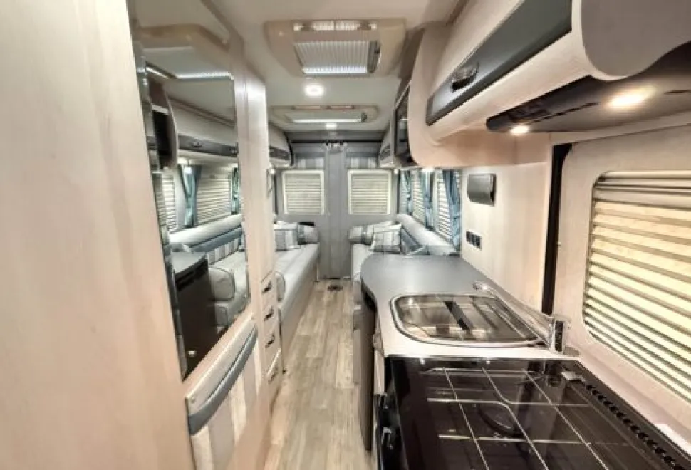 Auto-Sleeper  Fiat Van Conversion Warwick XL 2020