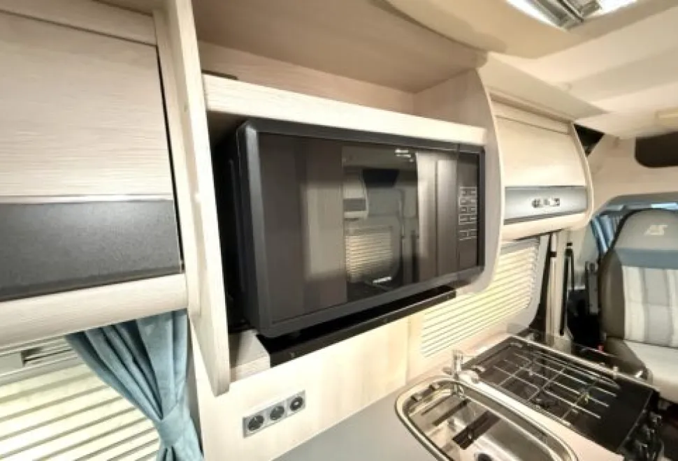Auto-Sleeper  Fiat Van Conversion Warwick XL 2020