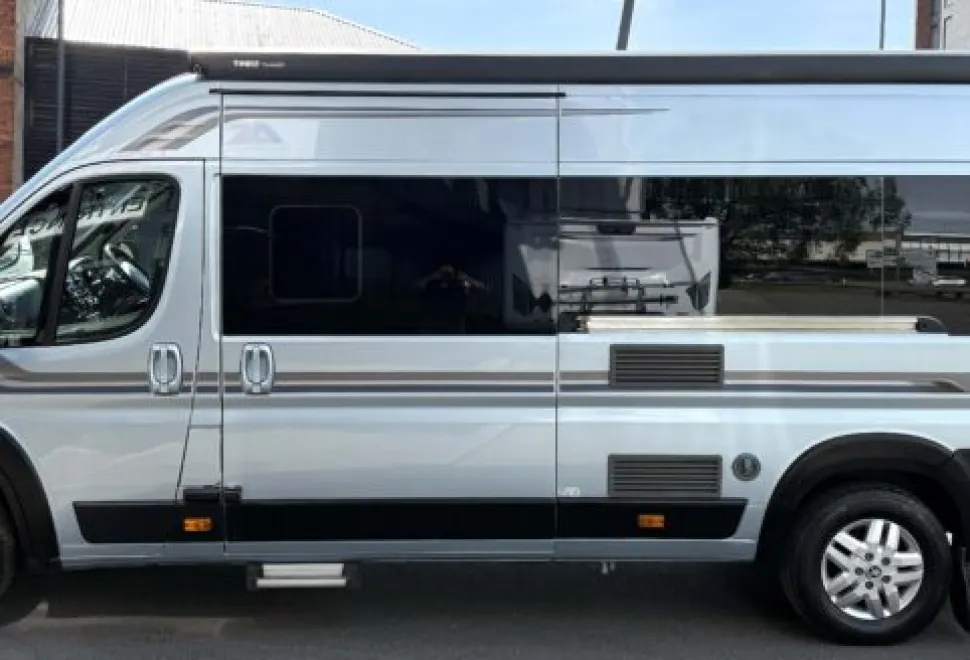 Auto-Sleeper  Fiat Van Conversion Warwick XL 2020