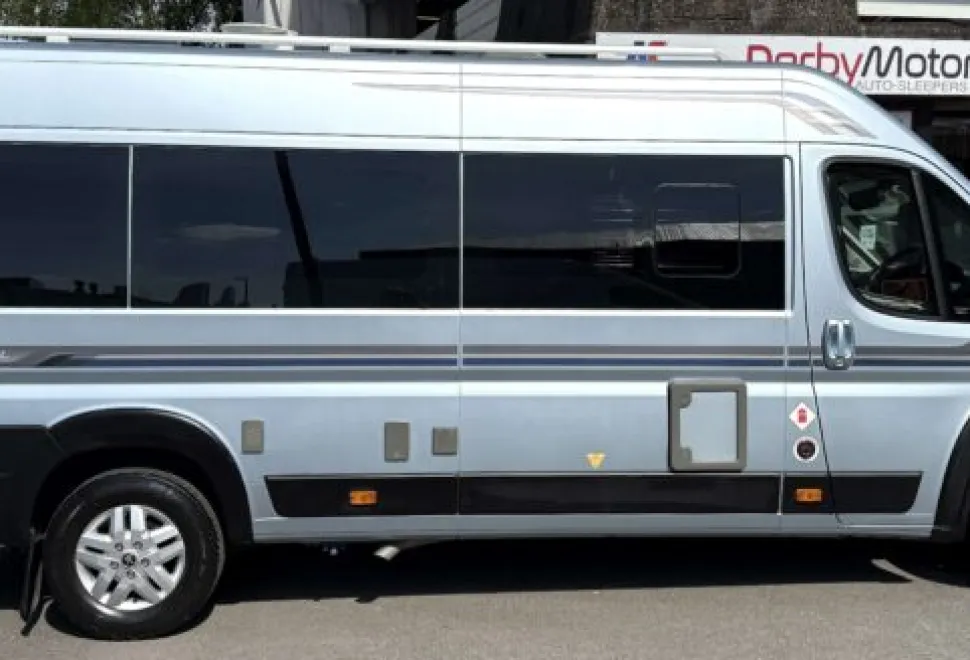 Auto-Sleeper  Fiat Van Conversion Warwick XL 2020