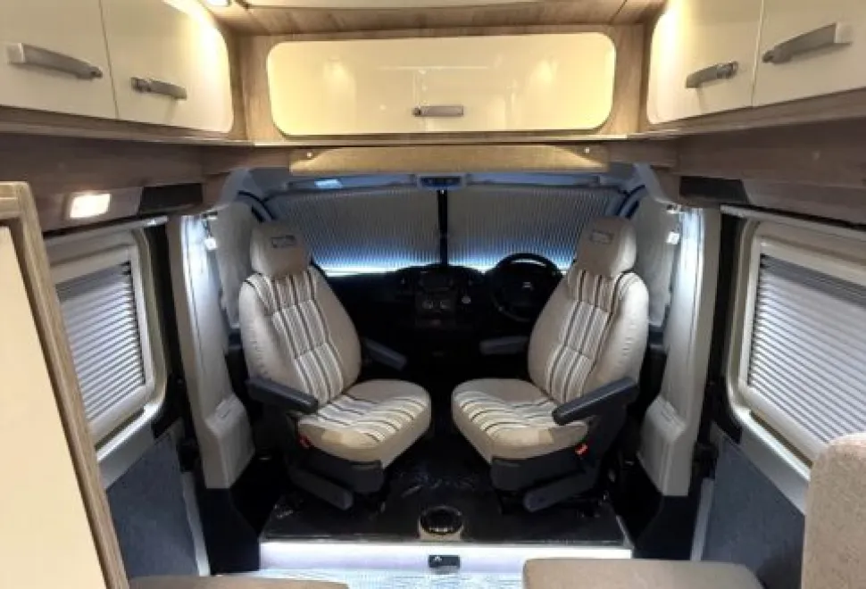 WildAx motorhomes  Pulsar High Top 2020