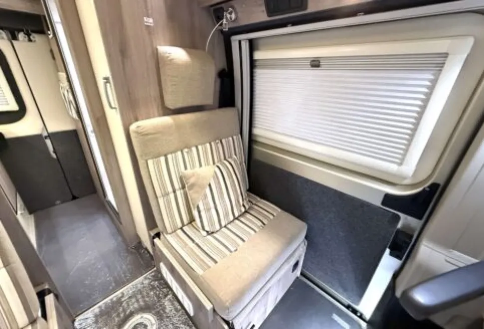 WildAx motorhomes  Pulsar High Top 2020