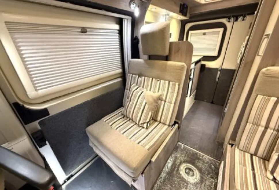 WildAx motorhomes  Pulsar High Top 2020