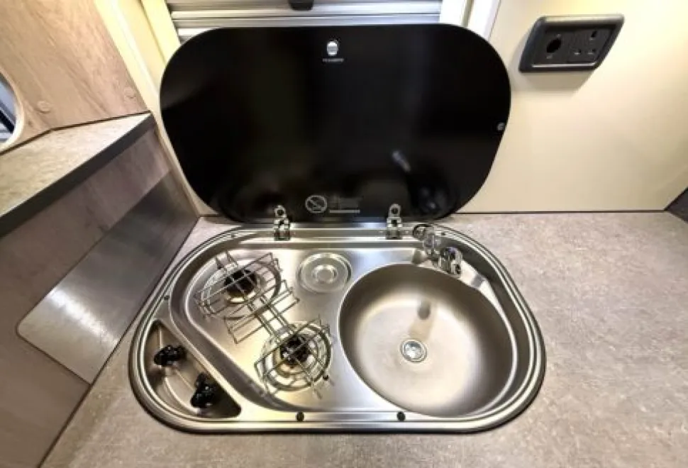 WildAx motorhomes  Pulsar High Top 2020
