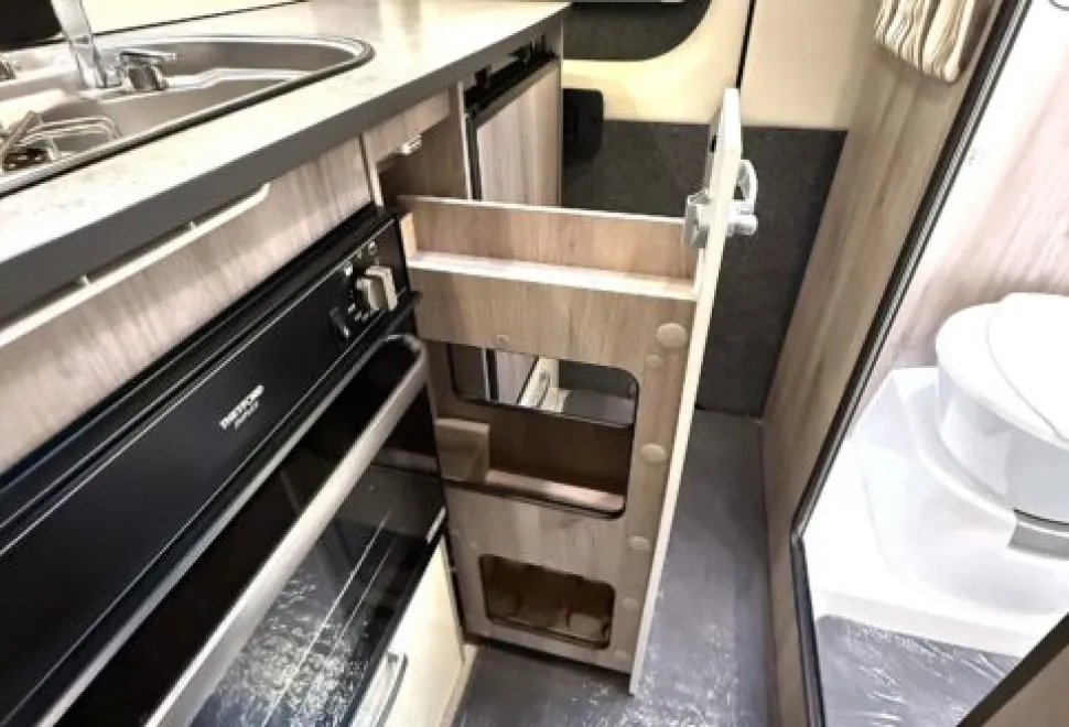 WildAx motorhomes  Pulsar High Top 2020