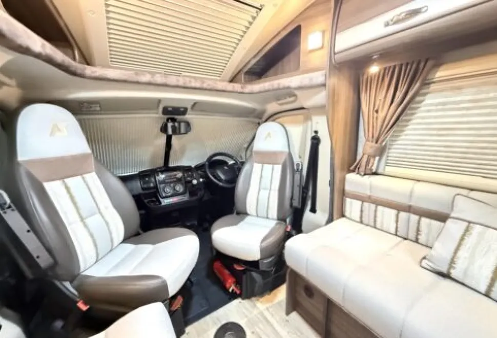 Auto-Sleeper  Peugeot Coach Built Nuevo EK 2018