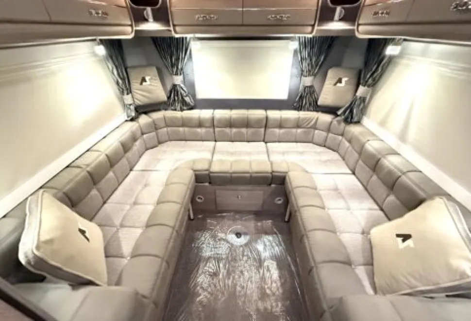 Auto-Sleeper  Peugeot Coach Built Broadway EL 2023