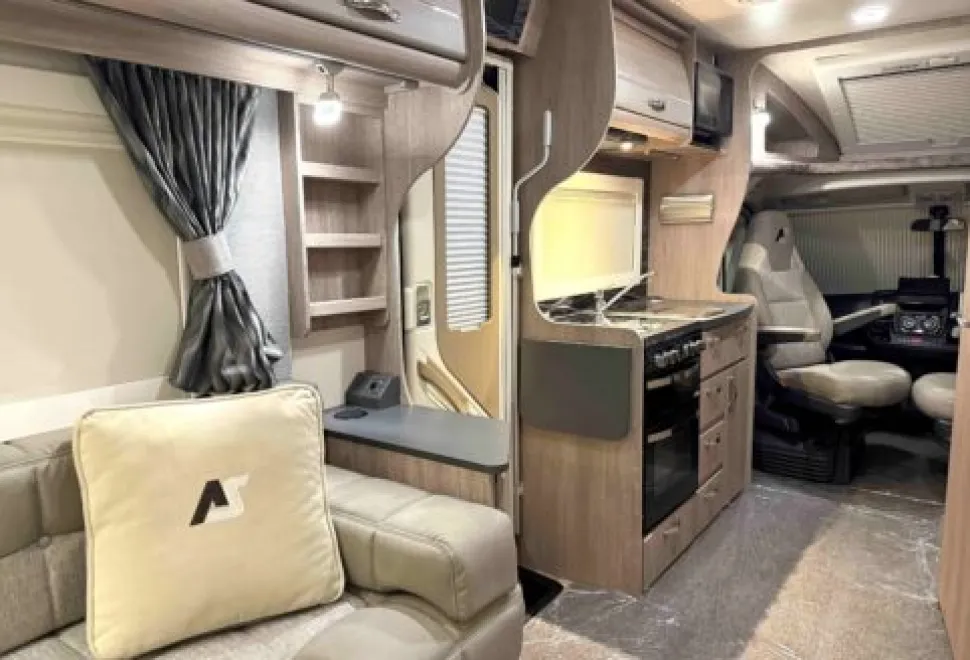 Auto-Sleeper  Peugeot Coach Built Broadway EL 2023