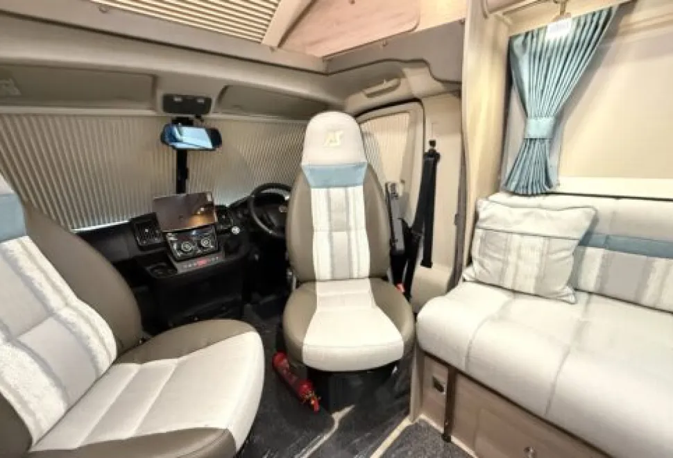 Auto-Sleeper  AL KO Coach Built Corinium Duo 2020