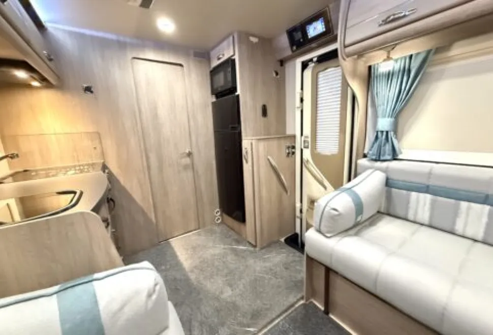 Auto-Sleeper  AL KO Coach Built Corinium Duo 2020
