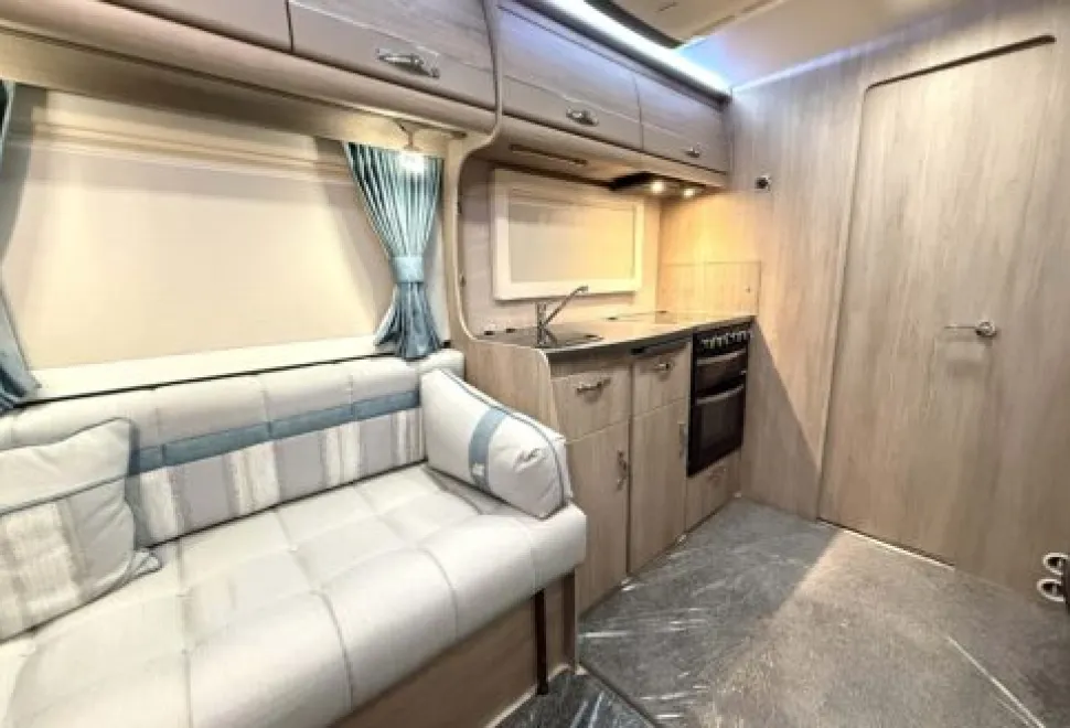 Auto-Sleeper  AL KO Coach Built Corinium Duo 2020