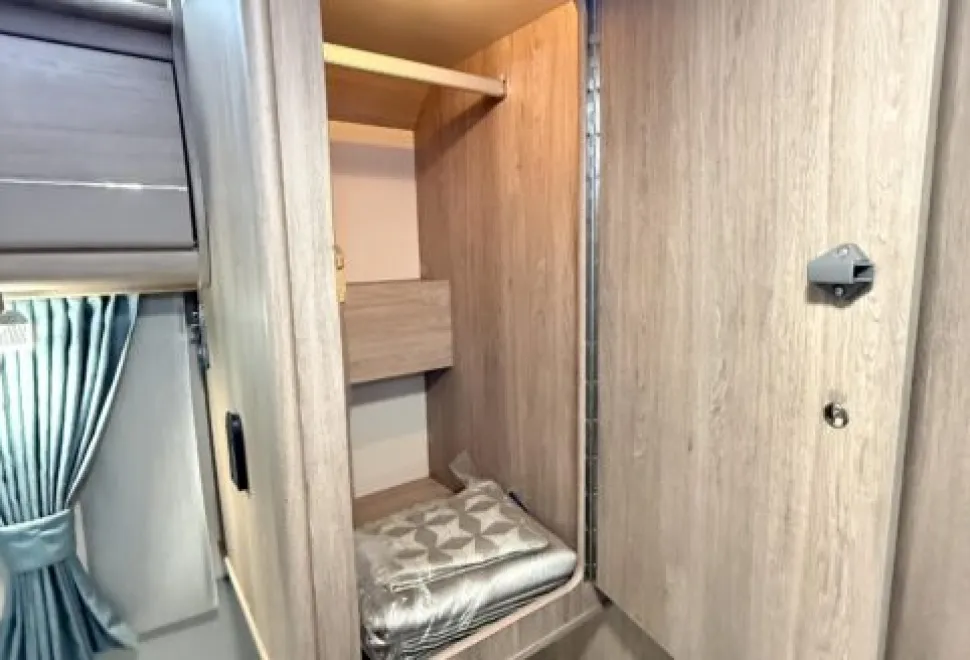 Auto-Sleeper  AL KO Coach Built Corinium Duo 2020