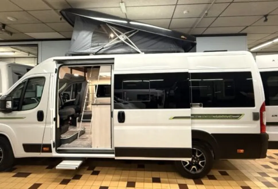 Auto-Sleeper   2026