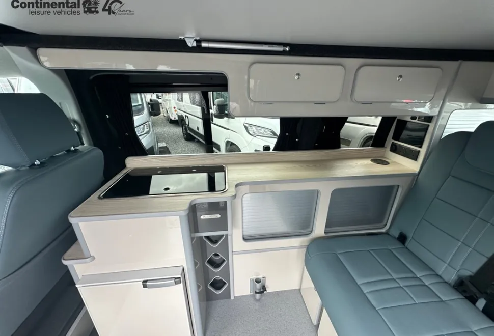 Volkswagen Le Mans T6 Transporter - Camperking 2024