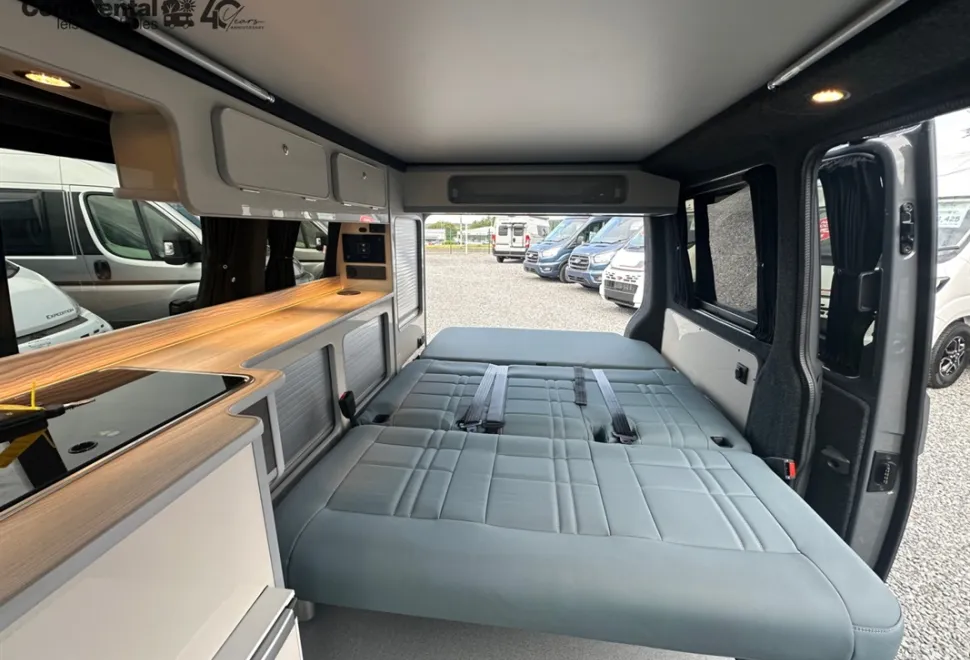 Volkswagen Le Mans T6 Transporter - Camperking 2024