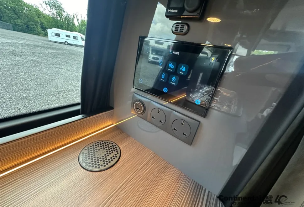 Volkswagen Monte Carlo T6 Transporter - Camperking 2024