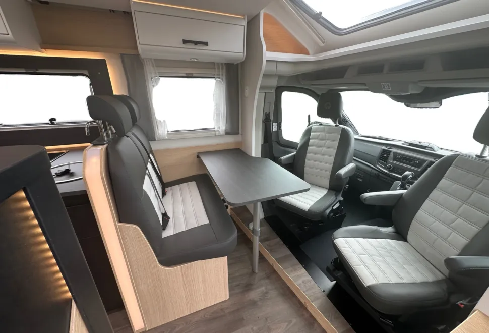 Sunlight Coachbuilt T670 S Adventure Edition 2025
