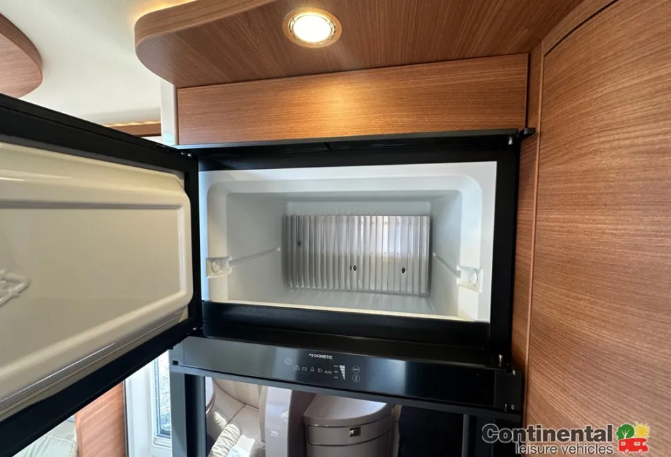 Carthago Chic C-Line I 4.9 LE L 2025
