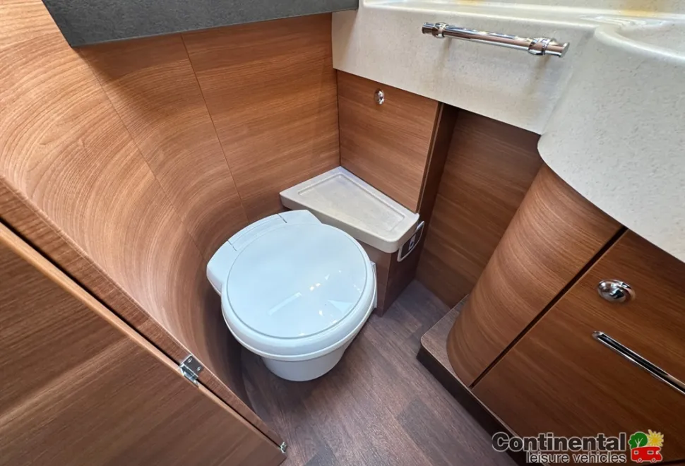 Carthago Chic C-Line I 4.9 LE L 2025