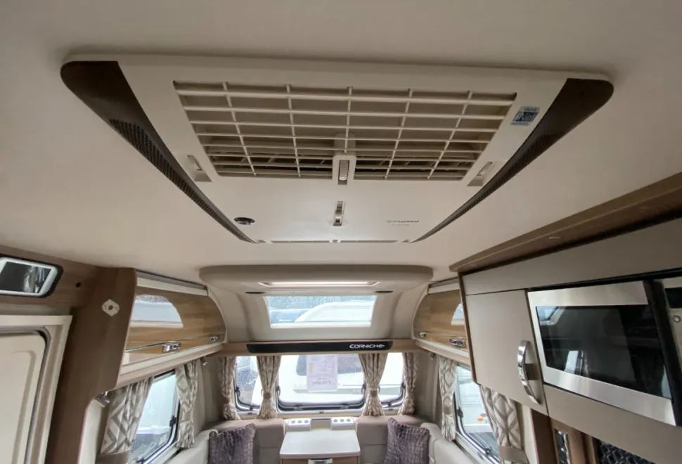 Swift Corniche 20/4 2019