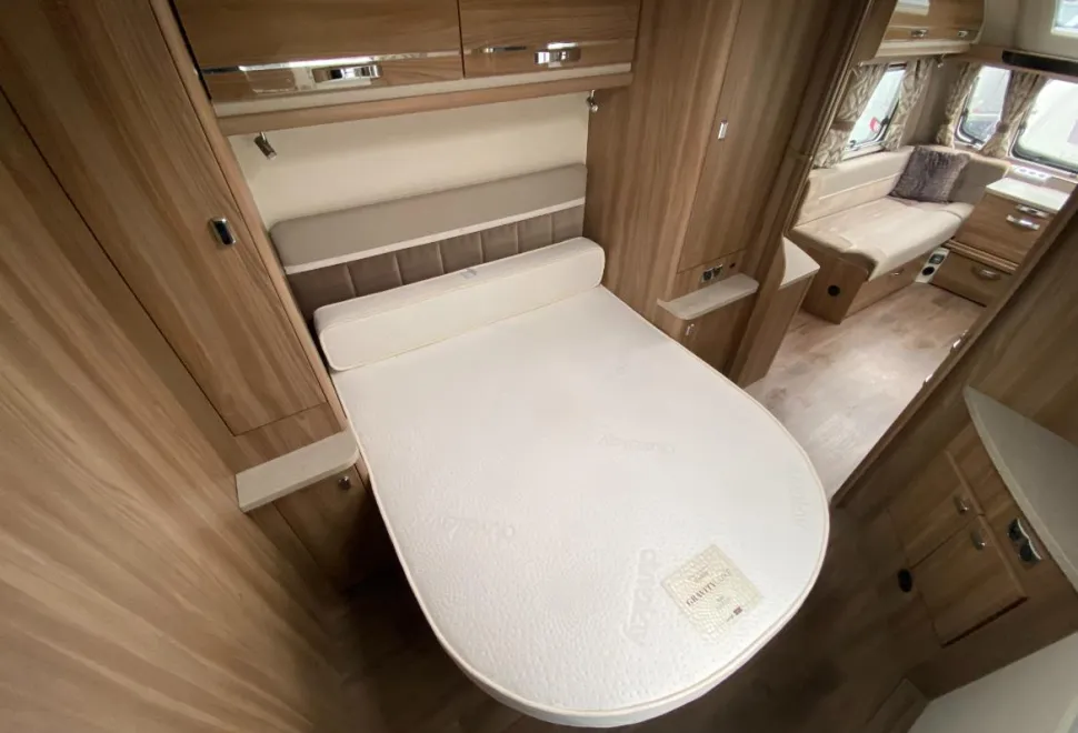 Swift Corniche 20/4 2019