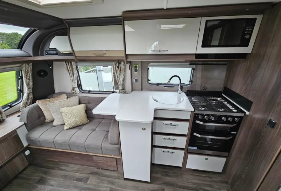 Coachman Laser 865 Xtra 2025