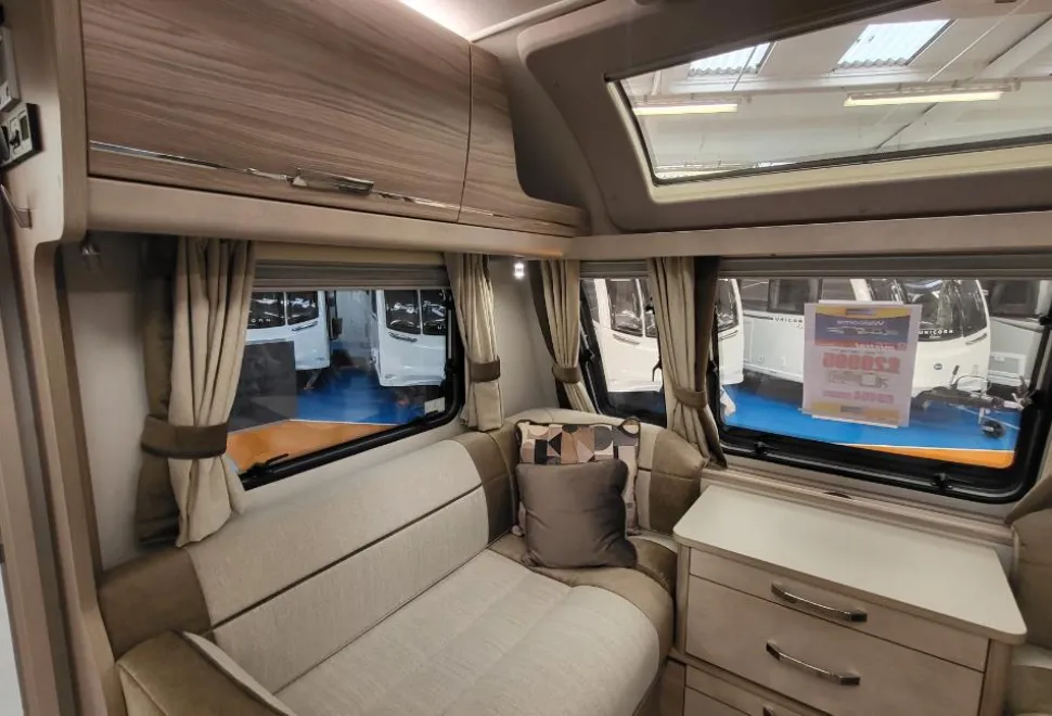 Elddis Crusader Mistral 2024
