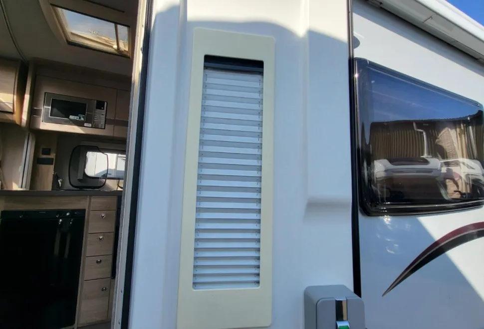 Elddis Supreme 185 2018