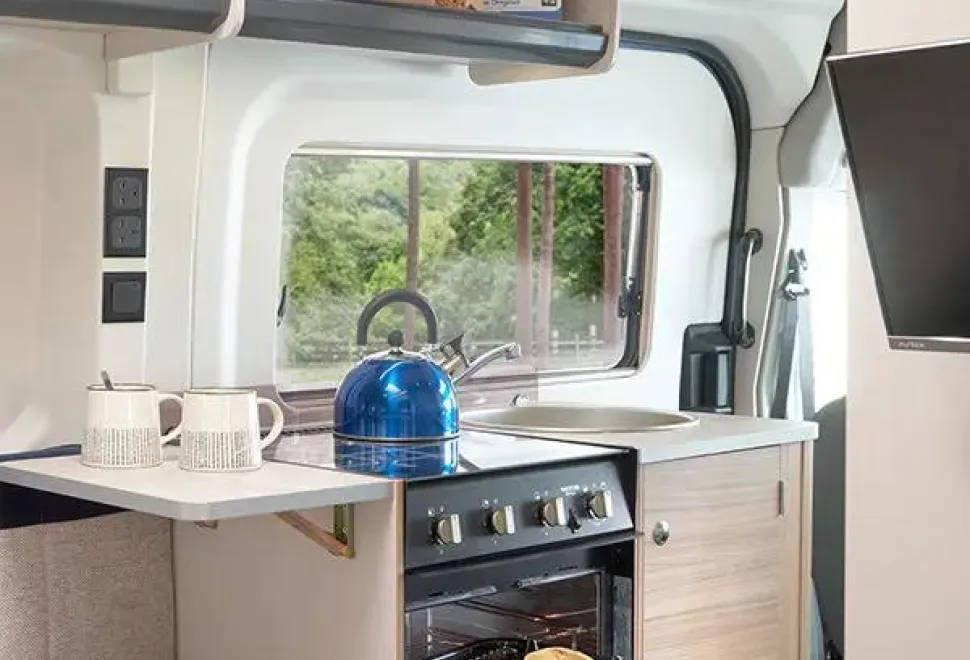 Bailey Endeavour B62 2026