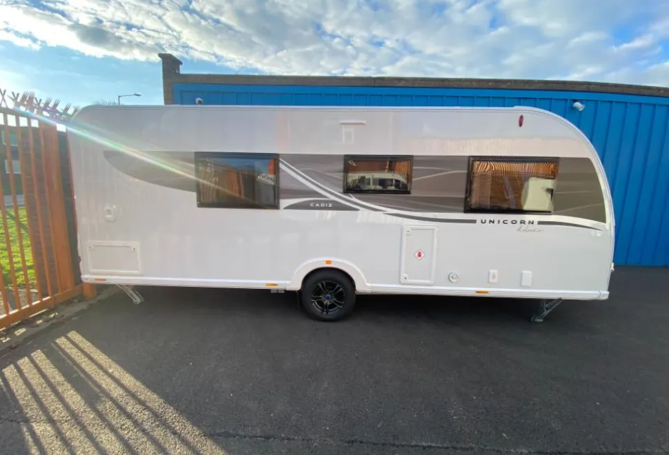 Bailey Unicorn Deluxe Cadiz 2025