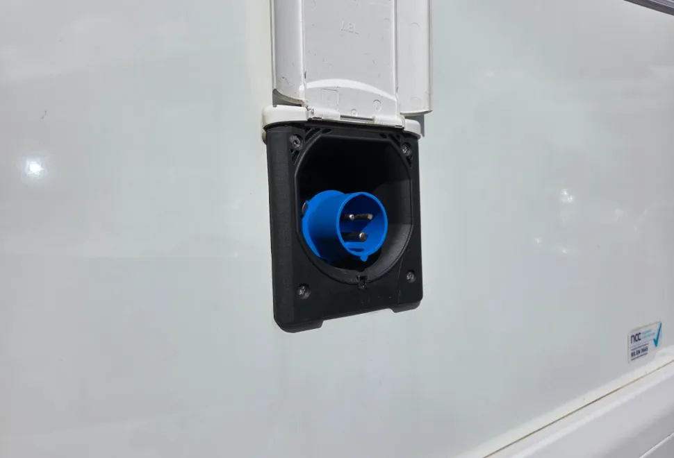 Swift Edge 494 2022