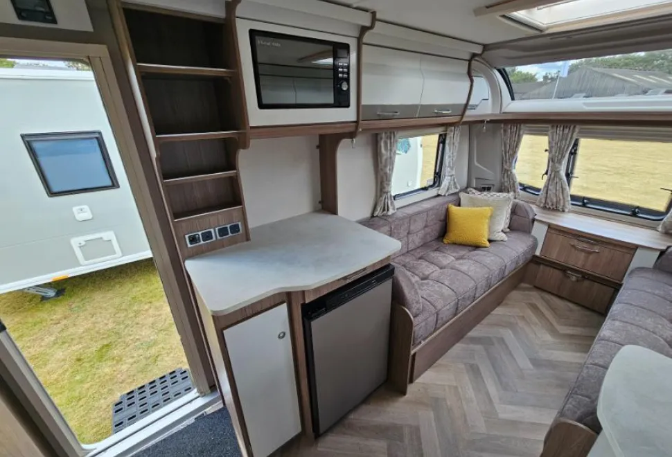 Coachman VIP 460 2026