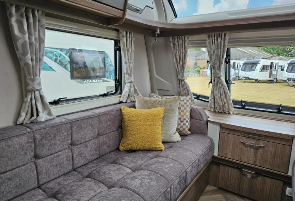 Coachman VIP 460 2026
