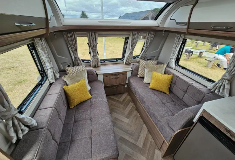 Coachman VIP 545 2026