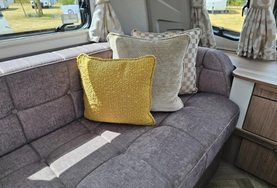 Coachman VIP 545 2026