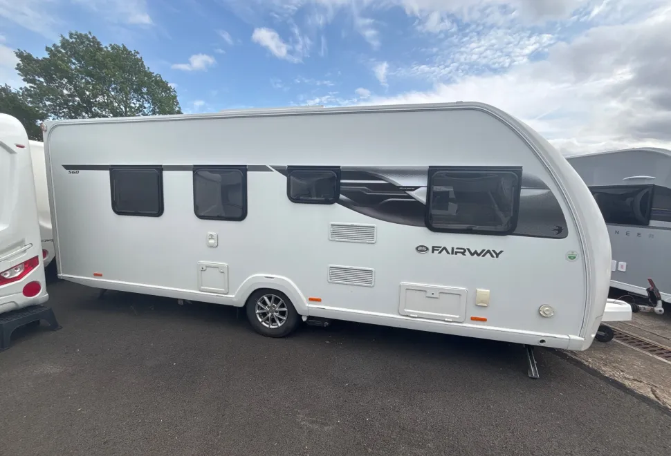 Swift Fairway 560 2020