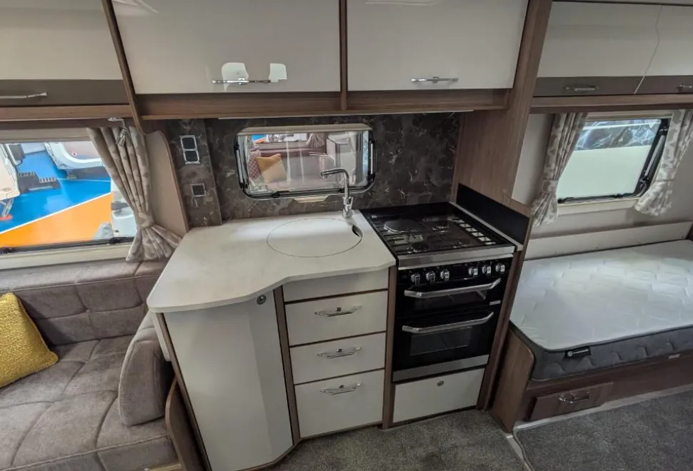 Coachman VIP 565 2026