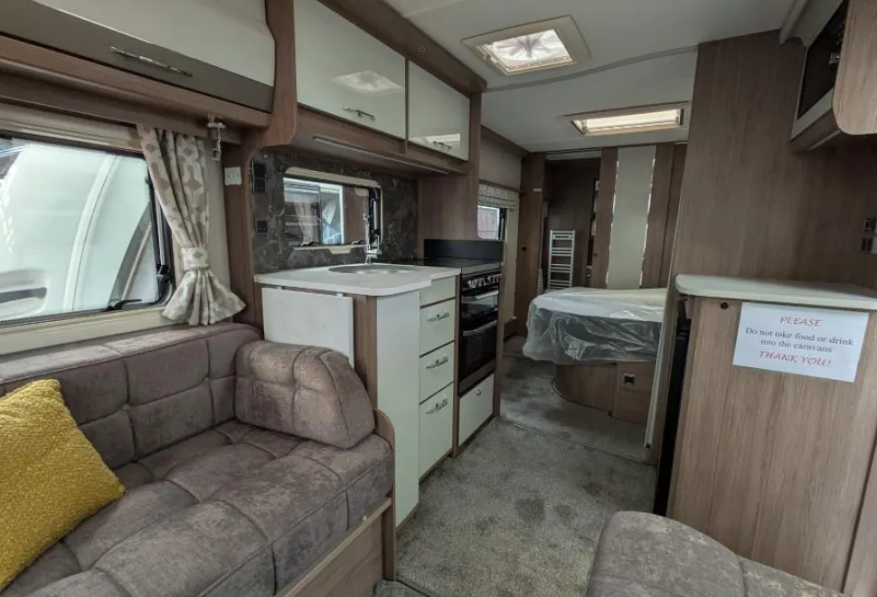 Coachman VIP 575 2026