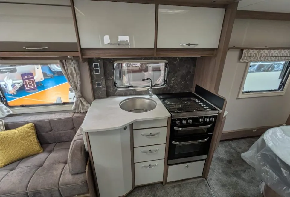 Coachman VIP 575 2026