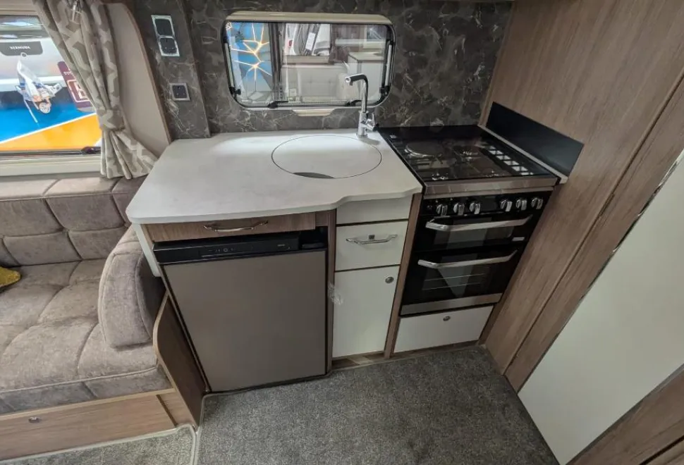 Coachman VIP 545 2026