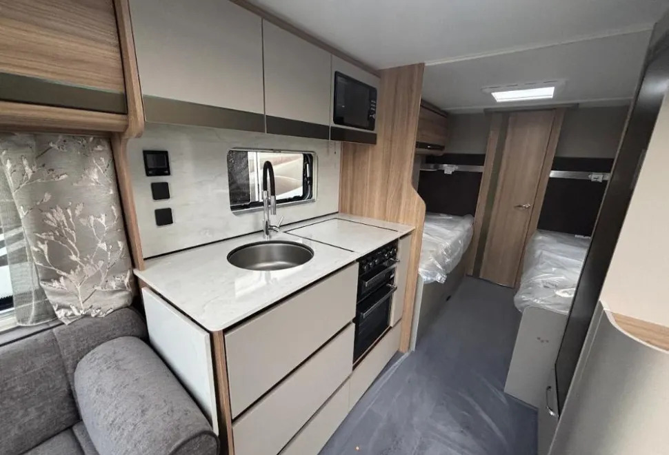 Bailey Unicorn Deluxe Cadiz 2026