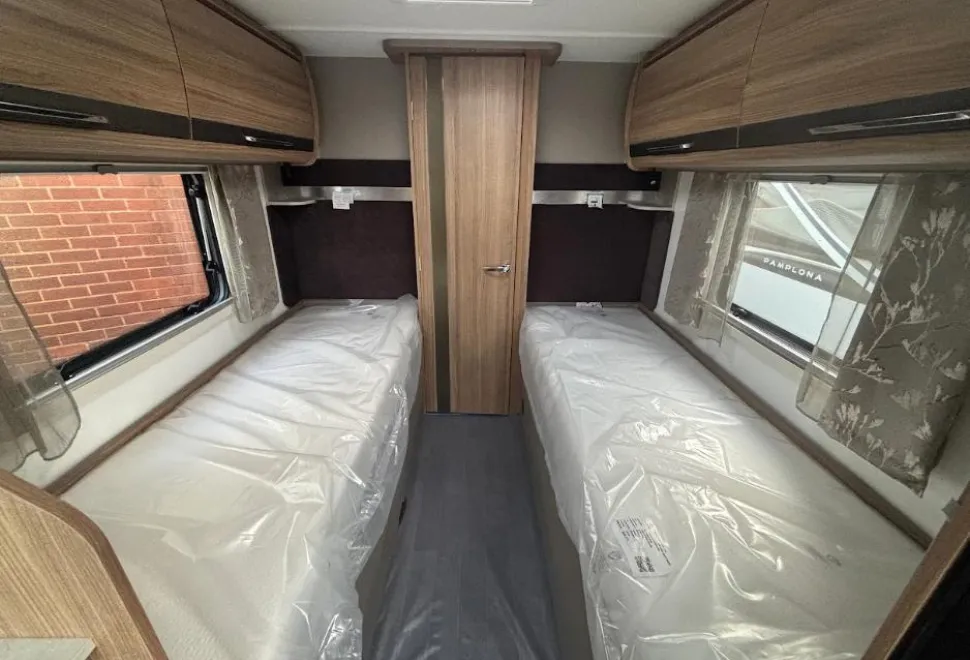 Bailey Unicorn Deluxe Cadiz 2026
