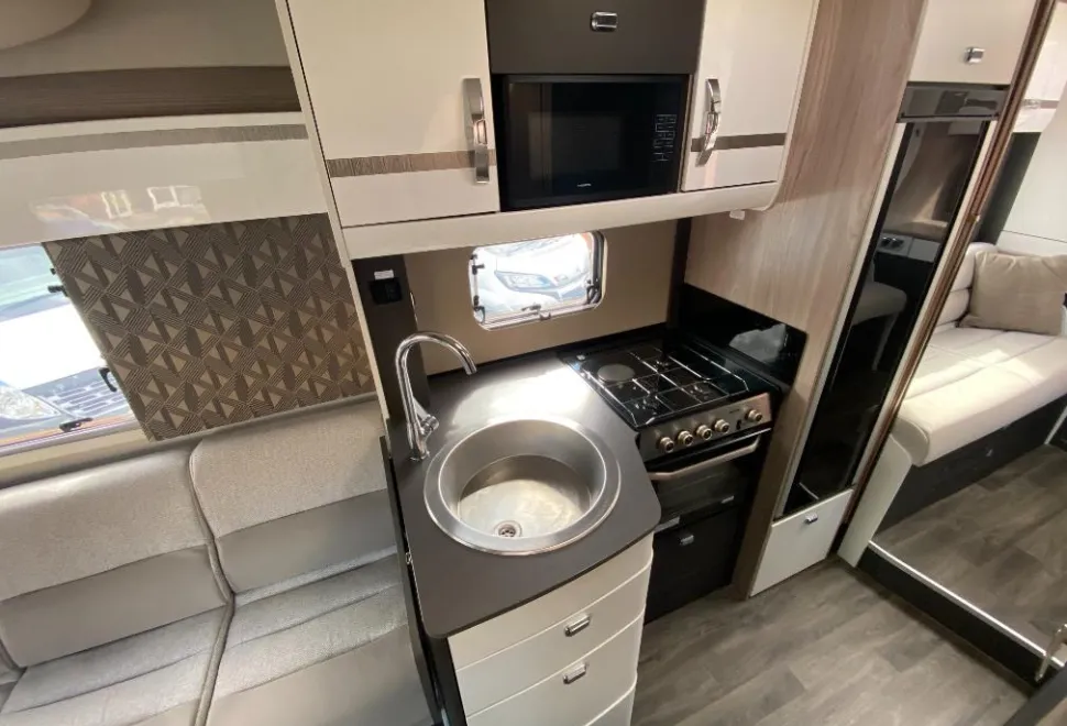 Swift Escape 64 2024