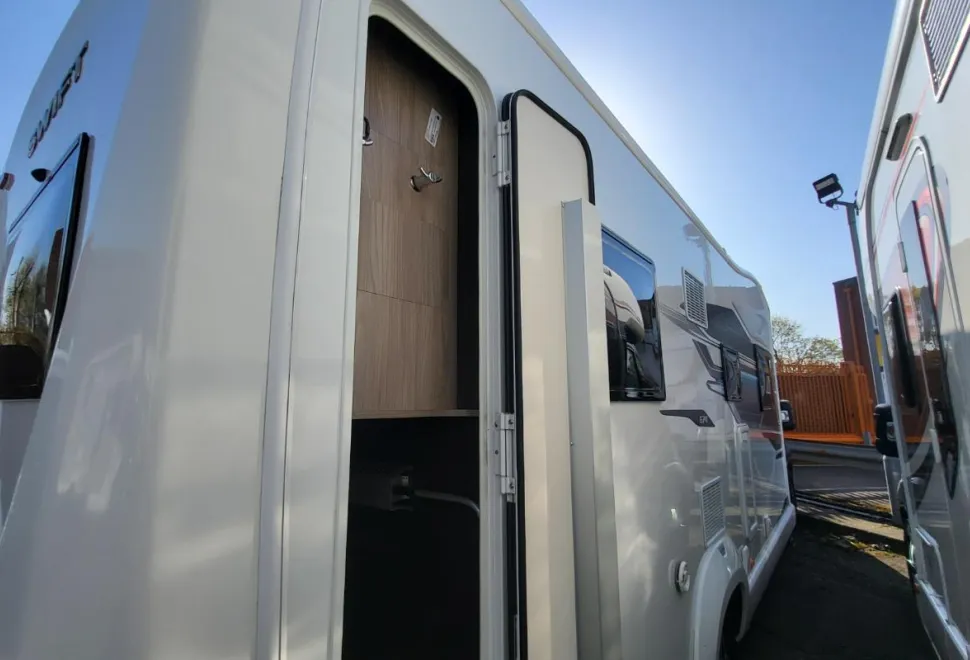 Swift Escape 64 2024