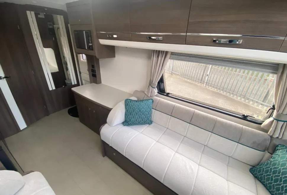 Elddis Affinity 520 2023