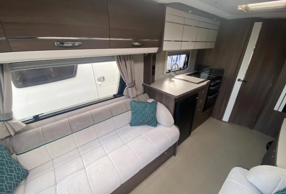 Elddis Affinity 520 2023