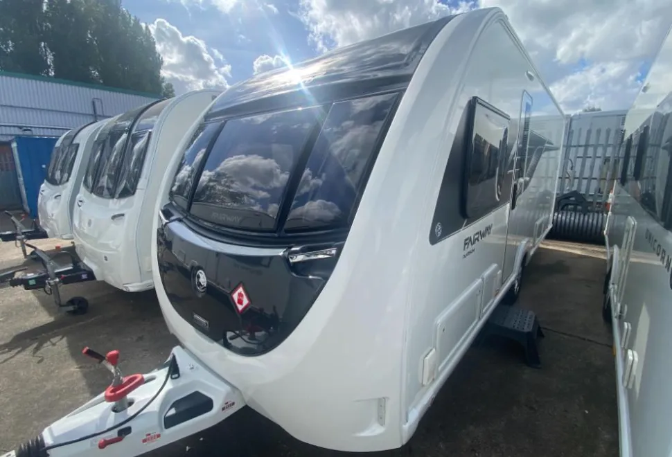 Swift Fairway Platinum 580 2021