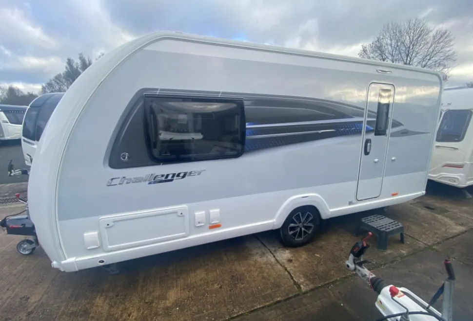 Swift Challenger Exclusive 480 2025