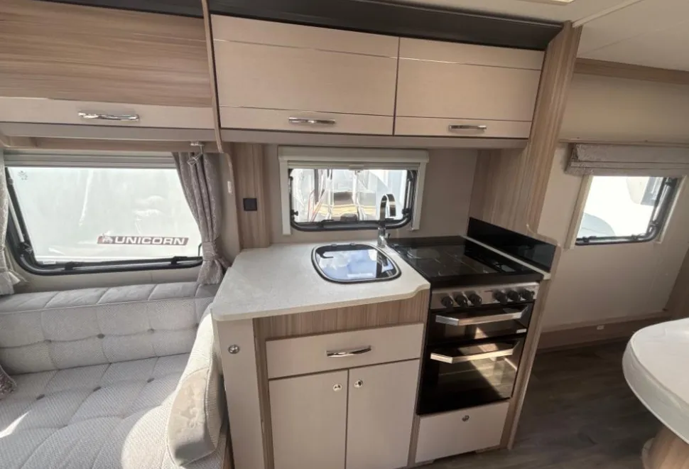 Coachman Avocet 575 2021