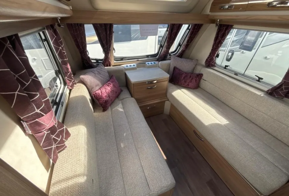 Swift Challenger 650 2019